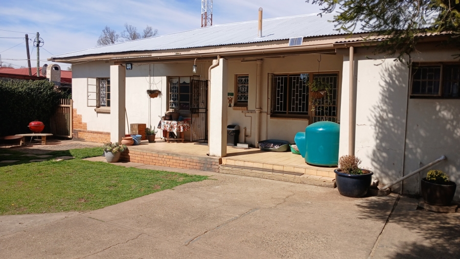 3 Bedroom Property for Sale in Potchefstroom North West